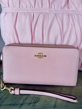 COACH Long Zip Around Wallet